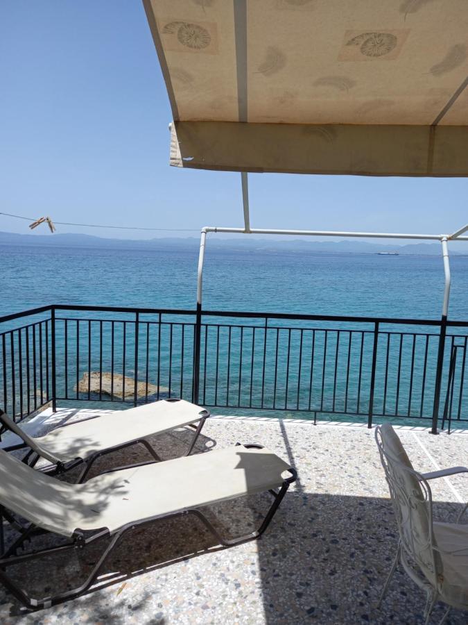 Ekie Apartment With Sea View Kalamáta Eksteriør bilde