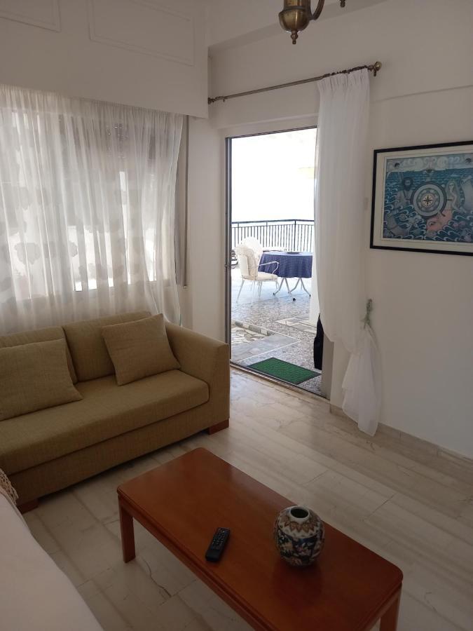 Ekie Apartment With Sea View Kalamáta Eksteriør bilde